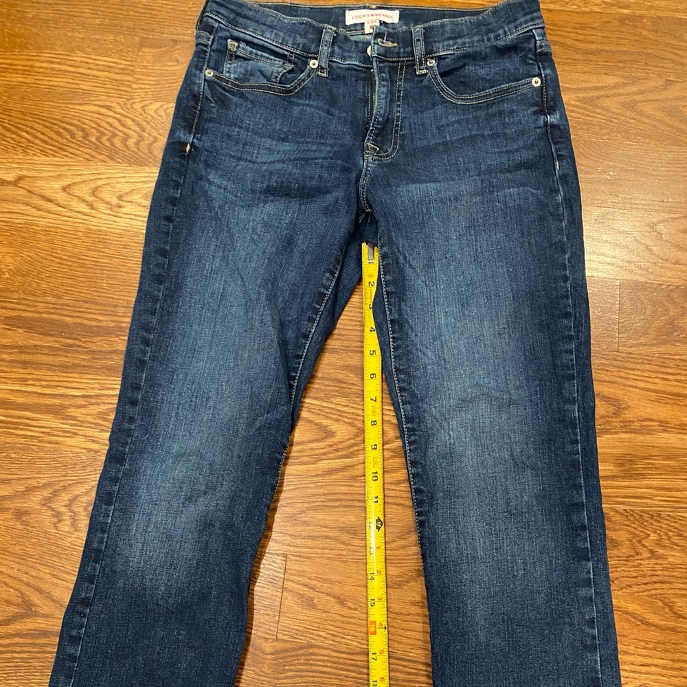 Lucky woman’s sweet mid rise straight size 6/28